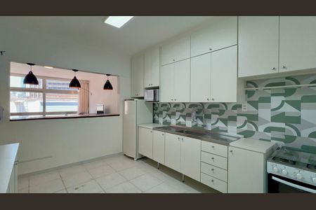 Apartamento à venda com 117m², 2 quartos e sem vaga Apartamento à venda com 117m², 2 quartos e sem vagaCozinha