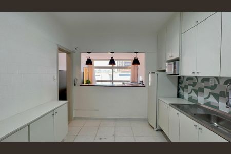 Apartamento à venda com 117m², 2 quartos e sem vaga Apartamento à venda com 117m², 2 quartos e sem vagaCozinha