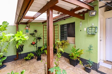 Casa à venda com 135m², 2 quartos e 2 vagasÁrea Externa