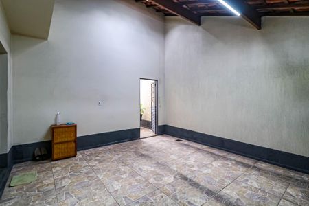 Casa à venda com 135m², 2 quartos e 2 vagasGaragem