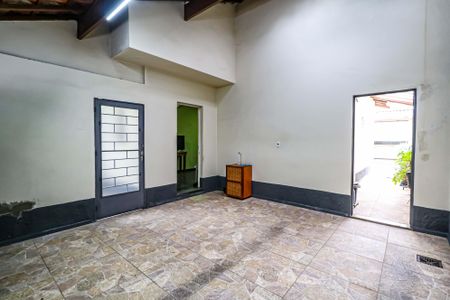 Casa à venda com 135m², 2 quartos e 2 vagasGaragem