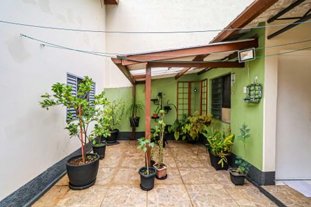 Casa à venda com 135m², 2 quartos e 2 vagasÁrea Externa