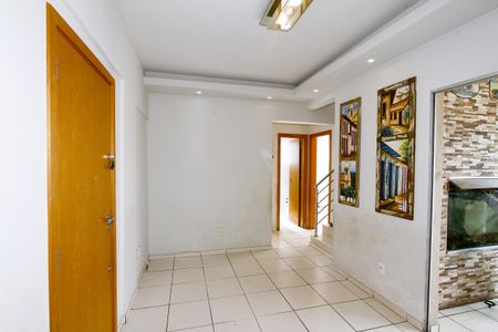Sala de apartamento para alugar com 3 quartos, 120m² em Salgado Filho, Belo Horizonte