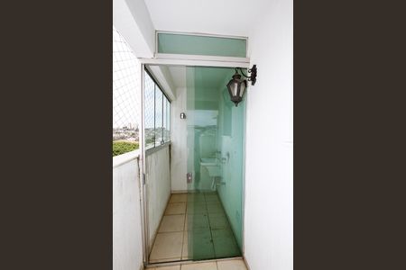 Apartamento para alugar com 120m², 3 quartos e 1 vagaÁrea de Serviço