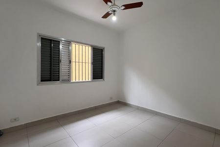 Casa à venda com 260m², 4 quartos e 3 vagas Casa à venda com 260m², 4 quartos e 3 vagasQuarto 1