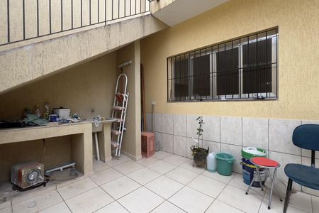 Casa à venda com 260m², 4 quartos e 3 vagas Casa à venda com 260m², 4 quartos e 3 vagasÁrea de Serviço
