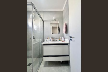 Apartamento à venda com 103m², 3 quartos e 1 vagaBanheiro da Suíte