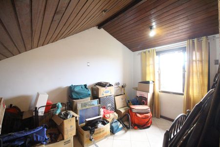 Casa de condomínio à venda com 121m², 3 quartos e 2 vagasSótão