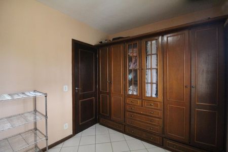 Casa de condomínio à venda com 121m², 3 quartos e 2 vagasQuarto 2