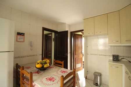 Casa de condomínio à venda com 121m², 3 quartos e 2 vagasCozinha