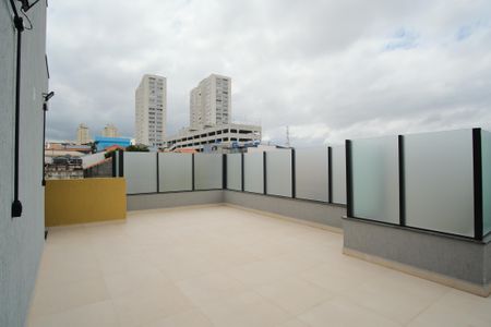 Apartamento à venda com 33m², 2 quartos e sem vagaÁrea comum