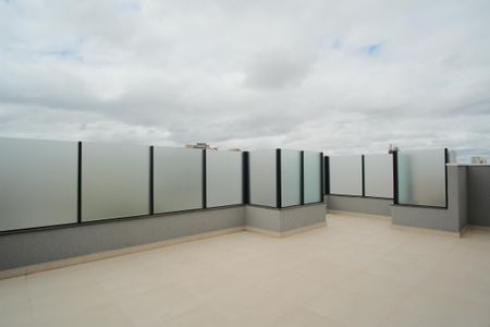 Apartamento à venda com 33m², 2 quartos e sem vagaÁrea comum