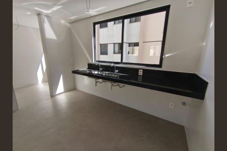 Apartamento à venda com 120m², 3 quartos e 4 vagasCozinha e Área de Serviço