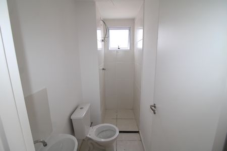 Apartamento para alugar com 280800m², 2 quartos e sem vagaBanheiro