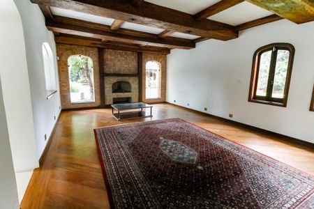 Casa à venda com 984m², 7 quartos e 14 vagas Casa à venda com 984m², 7 quartos e 14 vagasSala 1