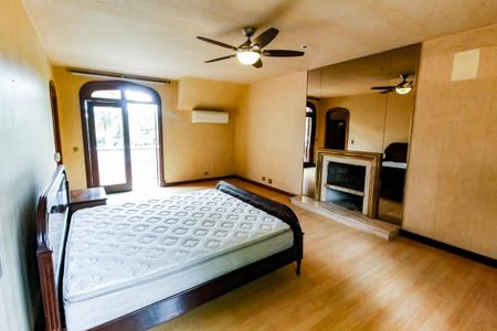 Casa à venda com 984m², 7 quartos e 14 vagas Casa à venda com 984m², 7 quartos e 14 vagasSuíte 1