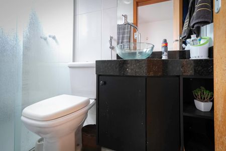 Apartamento à venda com 167m², 3 quartos e 2 vagas Apartamento à venda com 167m², 3 quartos e 2 vagasBanheiro da suíte