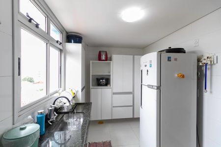Apartamento à venda com 167m², 3 quartos e 2 vagas Apartamento à venda com 167m², 3 quartos e 2 vagasCozinha