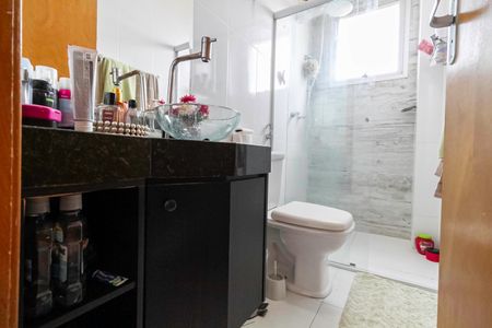 Apartamento à venda com 167m², 3 quartos e 2 vagas Apartamento à venda com 167m², 3 quartos e 2 vagasBanheiro social