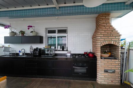 Apartamento à venda com 167m², 3 quartos e 2 vagas Apartamento à venda com 167m², 3 quartos e 2 vagasCobertura