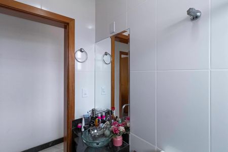 Apartamento à venda com 167m², 3 quartos e 2 vagas Apartamento à venda com 167m², 3 quartos e 2 vagasBanheiro social