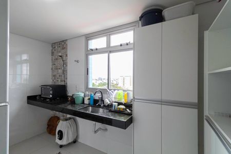 Apartamento à venda com 167m², 3 quartos e 2 vagas Apartamento à venda com 167m², 3 quartos e 2 vagasCozinha