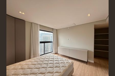 Apartamento para alugar com 227m², 3 quartos e 4 vagasSuíte 1