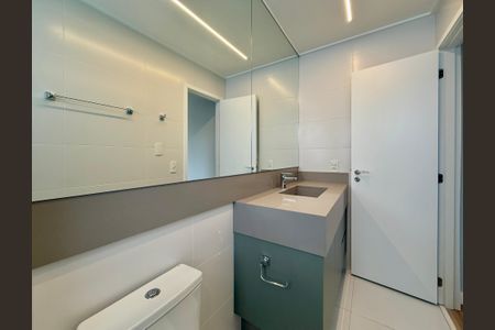 Apartamento para alugar com 227m², 3 quartos e 4 vagasBanheiro da Suíte 2