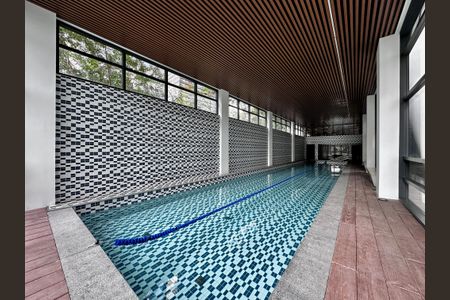 Apartamento para alugar com 227m², 3 quartos e 4 vagasÁrea comum - Piscina Coberta