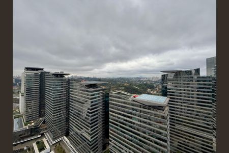 Apartamento para alugar com 227m², 3 quartos e 4 vagasVista da Suíte 3