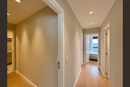 Apartamento para alugar com 227m², 3 quartos e 4 vagasCorredor