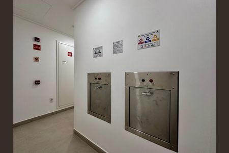 Apartamento para alugar com 227m², 3 quartos e 4 vagasEntrada