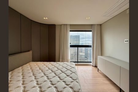 Apartamento para alugar com 227m², 3 quartos e 4 vagasSuíte 1