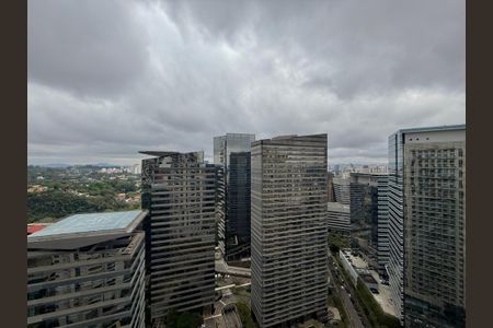 Apartamento para alugar com 227m², 3 quartos e 4 vagasVista da Suíte 1