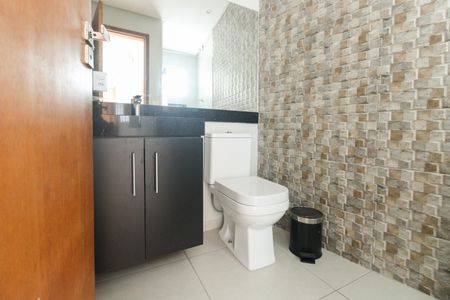 Apartamento à venda com 110m², 2 quartos e sem vagaBanheiro Social