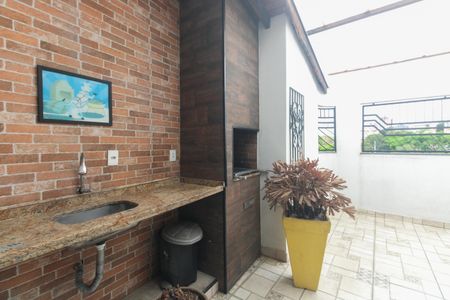 Apartamento à venda com 110m², 2 quartos e sem vagaÁrea comum