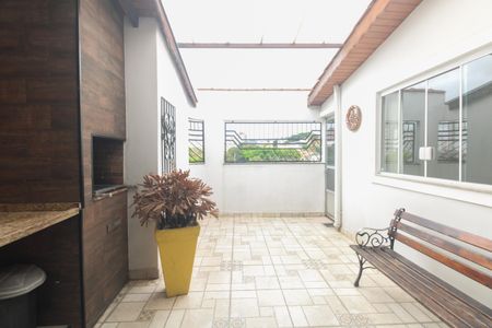 Apartamento à venda com 110m², 2 quartos e sem vagaÁrea comum