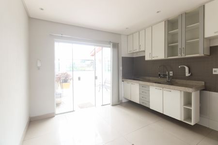 Apartamento à venda com 110m², 2 quartos e sem vagaCozinha