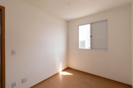 Quarto 1 de apartamento para alugar com 2 quartos, 44m² em Colônia (zona Leste), São Paulo