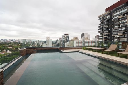 Studio para alugar com 35m², 1 quarto e sem vagaPiscina