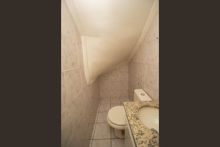 Casa para alugar com 115m², 2 quartos e 2 vagasLavabo