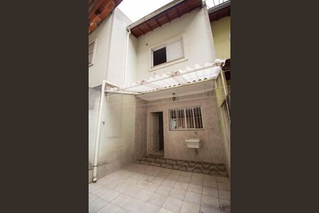 Casa para alugar com 115m², 2 quartos e 2 vagasQuintal