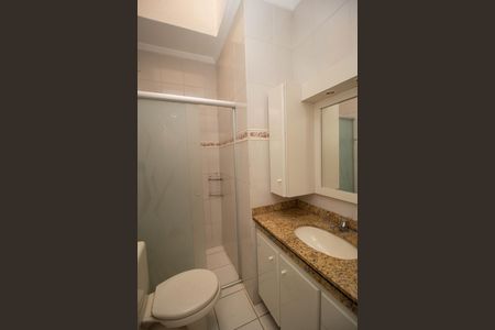 Casa para alugar com 115m², 2 quartos e 2 vagasBanheiro da Suíte 1