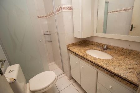 Casa para alugar com 115m², 2 quartos e 2 vagasBanheiro da Suíte 1