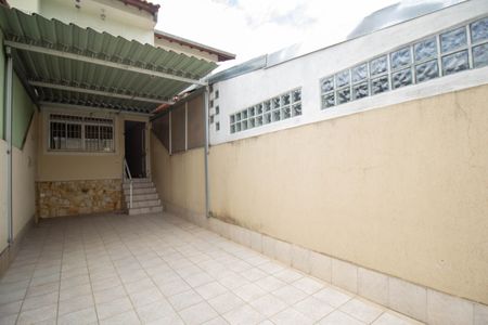 Casa para alugar com 115m², 2 quartos e 2 vagasGaragem