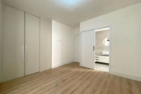 Suite 1 de apartamento à venda com 3 quartos, 137m² em Santa Tereza, Belo Horizonte