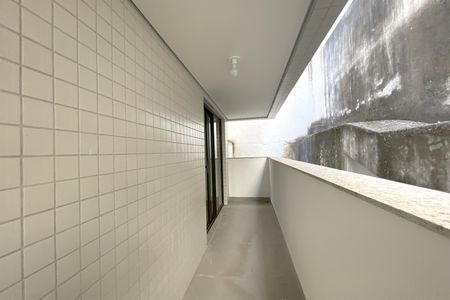 Apartamento à venda com 137m², 3 quartos e 2 vagas Apartamento à venda com 137m², 3 quartos e 2 vagasVaranda da Suite 1