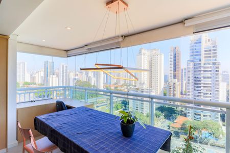 Varanda de apartamento à venda com 1 quarto, 60m² em Campo Belo, São Paulo