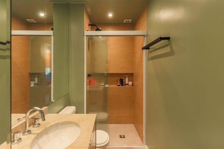 Apartamento à venda com 60m², 1 quarto e 1 vagaBanheiro da Suíte