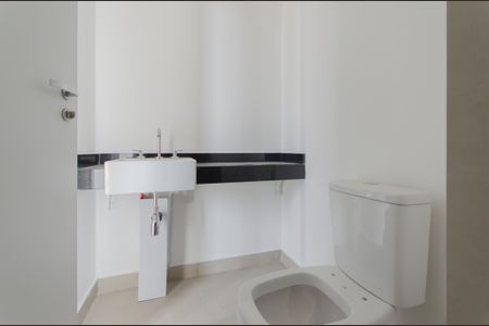 Banheiro de kitnet/studio à venda com 1 quarto, 18m² em Vila Mariana, São Paulo